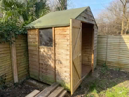 Photo of free Garden shed (Surbiton KT5) #1