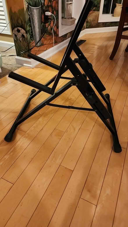 Photo of free Amplifier Stand (Penfield) #3