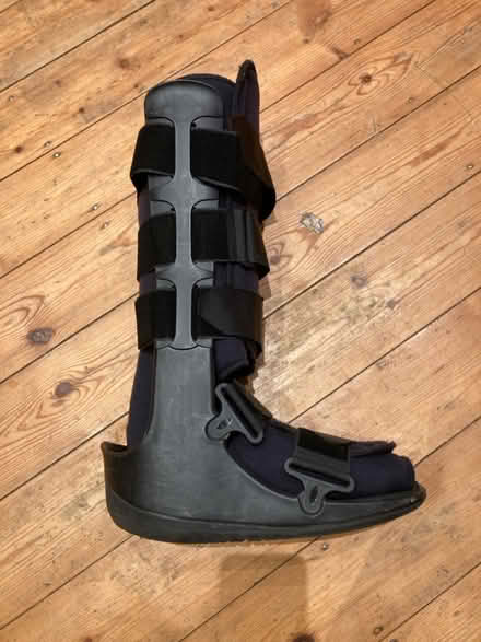 Photo of free Medical boot (High Street, Twerton BA2) #1