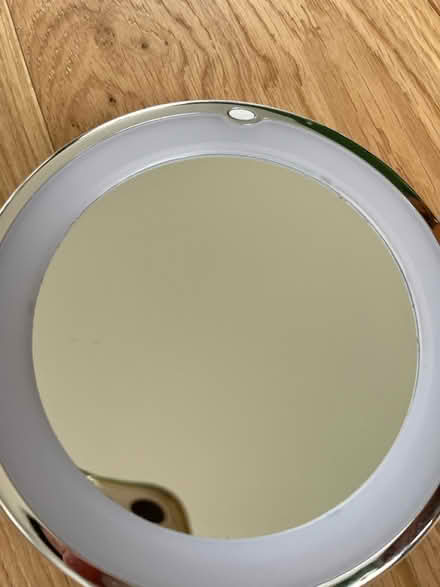 Photo of free Magnifying make up mirror (SE19) #2