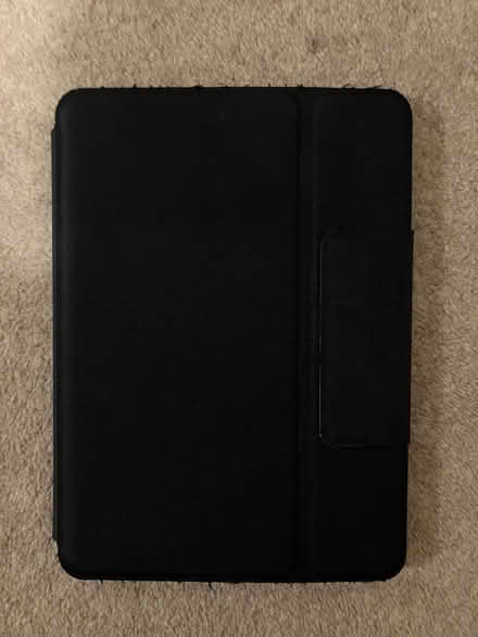 Photo of free Ipad case with attached keyboard (Lower Weston) #2