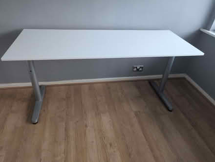 Photo of free Desk (Hockley Heath CP B94) #1