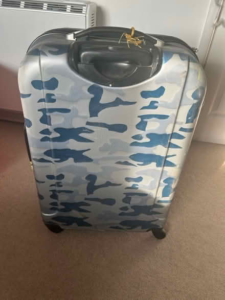 Photo of free Suitcase (Anerley SE20) #1