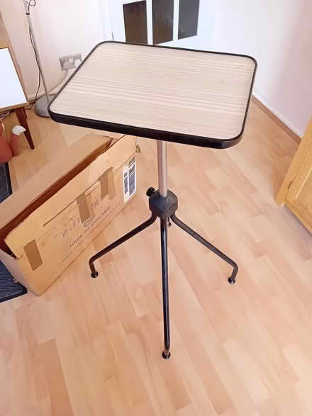 Photo of free Projector stand (Glenleigh Pk area Bexhill TN39) #2