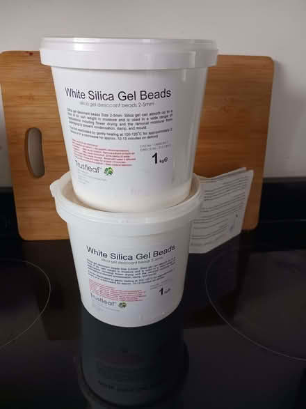 Photo of free Silica gel beads (Rainham ME8) #1