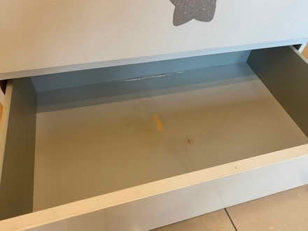 Photo of free Battered chest of drawers! (Hurstpierpoint BN6) #4