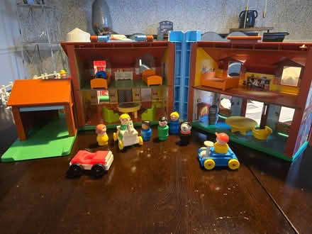 Photo of free Childrens Toys (Cuttermill neighborhood) #2