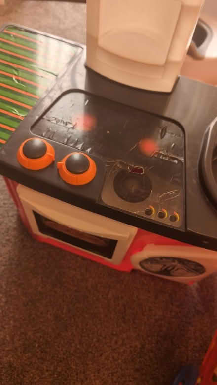 Photo of free Toy plastic kitchen and food (WS10) #3