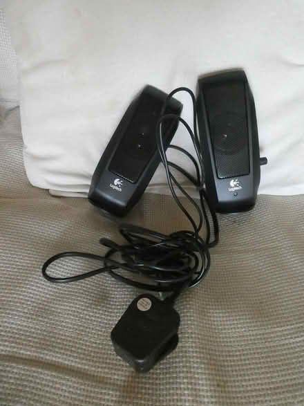 Photo of free Computer speakers - Logitech (KT21 Ashtead Surrey) #1