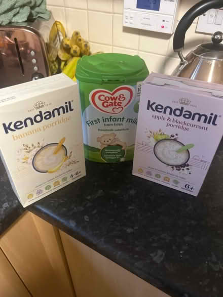 Photo of free Baby porridge and formula (Dy1 2tz) #1