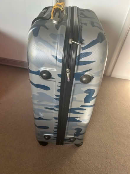 Photo of free Suitcase (Anerley SE20) #2