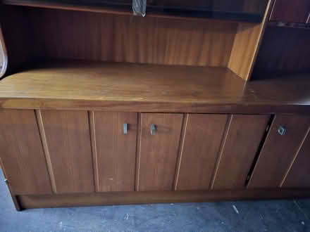 Photo of free 1960s cabinet (Flitwick) #4