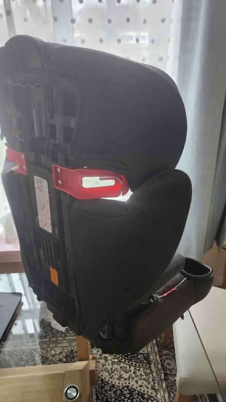 Photo of free Graco car seat (Ham TW10) #1