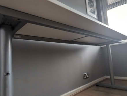 Photo of free Desk (Hockley Heath CP B94) #3
