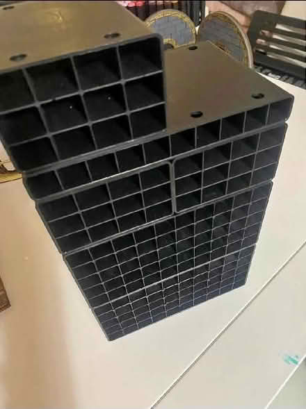 Photo of Horizontal pen storage (Oxford-Freegle CGA OX4) #1
