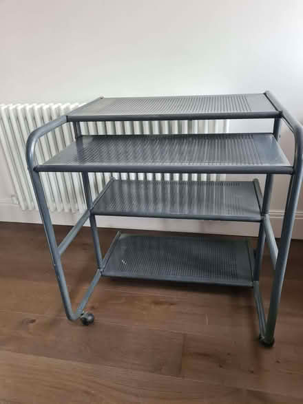 Photo of free Computer table (Wimbledon Village SW19) #1