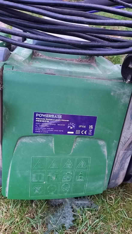 Photo of free Working electric lawn mower (West Molesey) #2