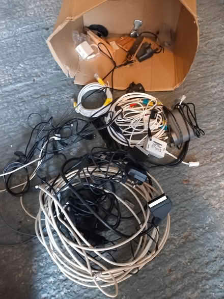Photo of free Cables/ chargers (Bexhill) #2