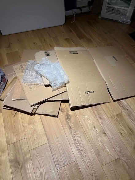 Photo of free 10+ boxes. Different sizes/wrapping paper (Selly Oak B29) #1