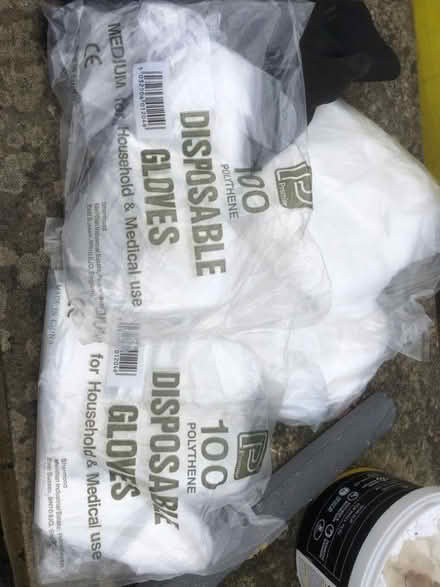 Photo of free 4x 100 unopened disposable gloves (Kirkstall LS5) #1