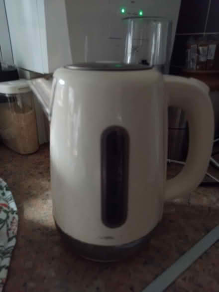 Photo of free Electric kettle (Chapel Allerton LS7) #1