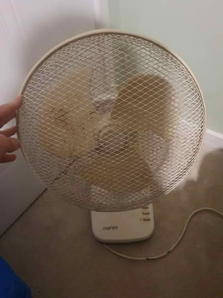 Photo of free Electric Fan (Wallington, SM6) #3