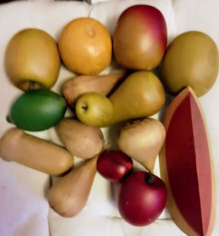Photo of free Wooden fruit (Dundee DD3) #2