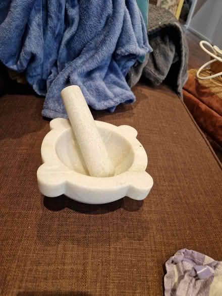 Photo of free Mortar and pestle (bn3 1bb) #1