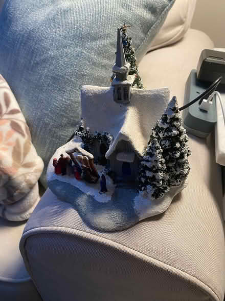 Photo of free Christmas decoration (Irving Park and Bartlett Rd) #1