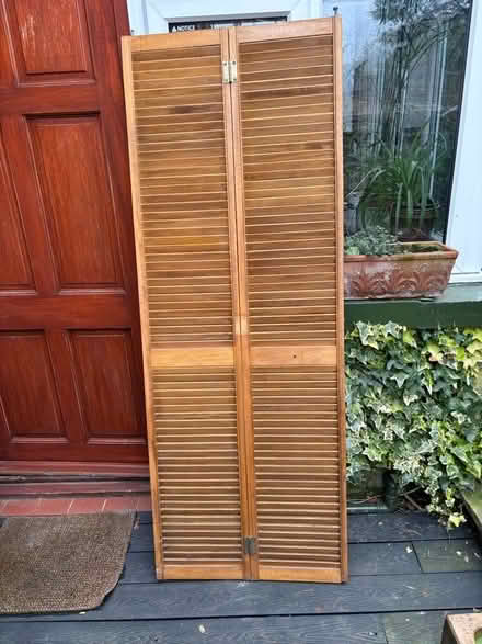 Photo of free Folding doors. (Frizinghall BD9) #1