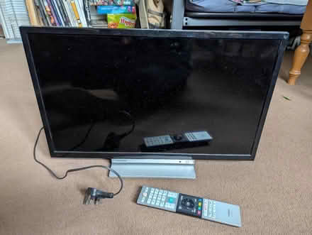 Photo of free 24 inch Toshiba TV (Alderley Edge SK9) #1