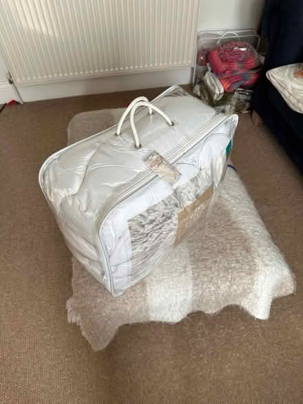 Photo of free Unused king size duvet (Farnborough GU14) #1