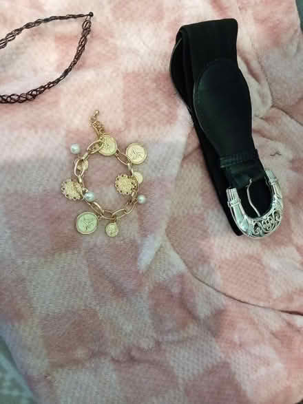 Photo of free Braclet, choker, tiny batteries, bike spanner, velcro, doors (Maidenhead SL6) #1