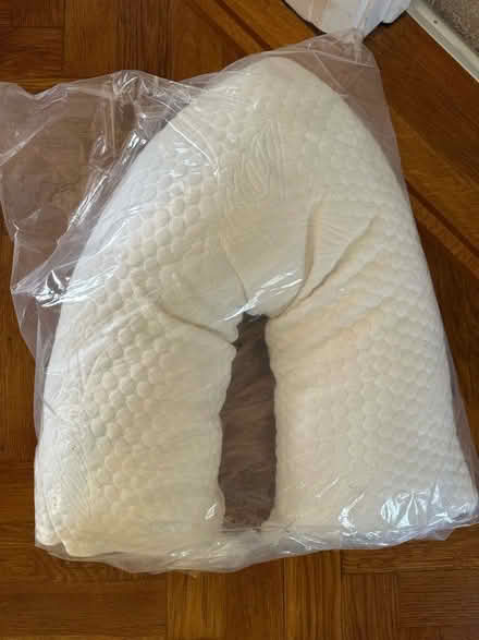 Photo of free Aviator cushion (Enfield EN2) #2