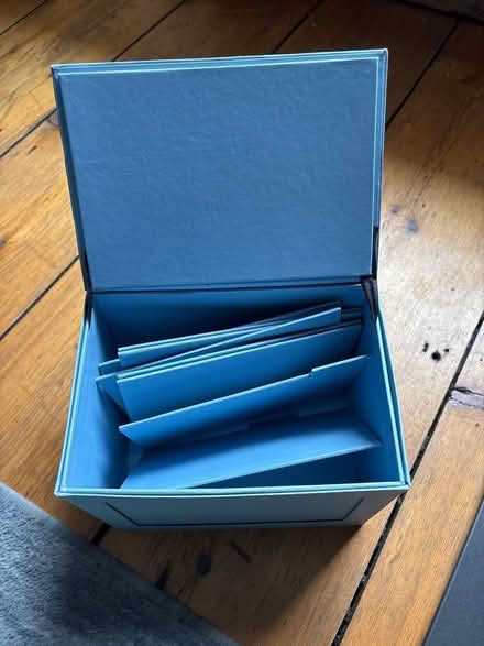 Photo of free Photo/card holder/sorter (Greaves LA1) #1