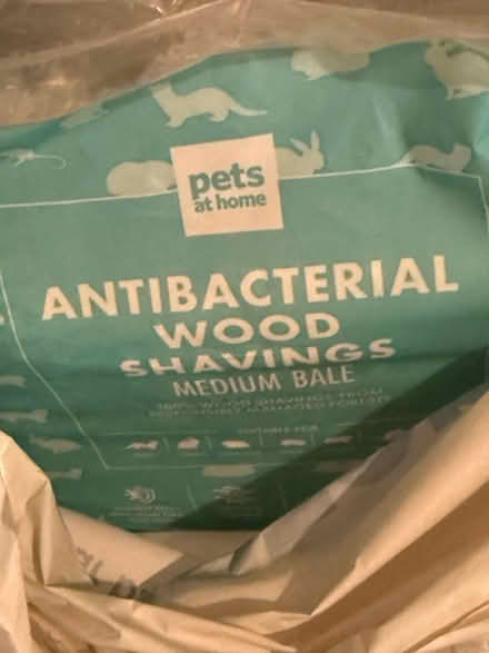 Photo of free Pet bits (RG5 woodley) #2