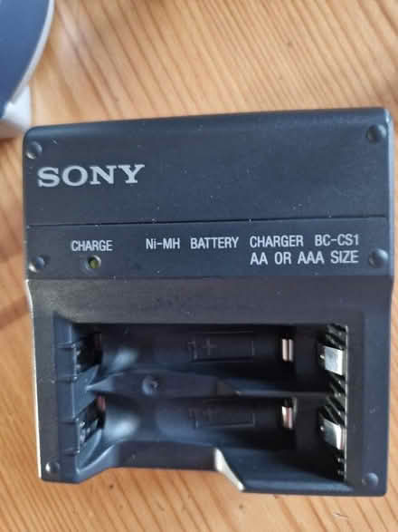 Photo of free Sony digital camera (Loughton IG10) #3