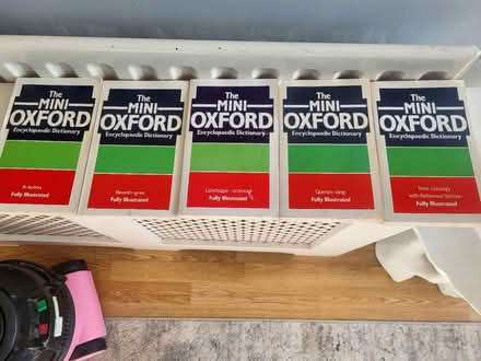 Photo of free Mini Oxford Dictionaries (Crystal Palace) #1