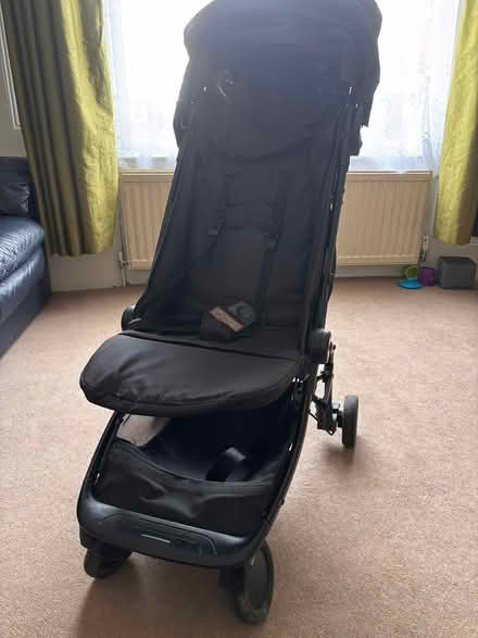 Photo of free Buggy. Foldable for the aeroplane (Richmond) #3