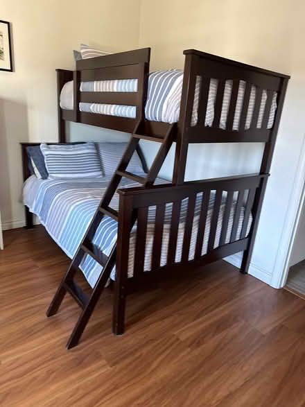 Photo of free Bunk bed (Encinitas) #1