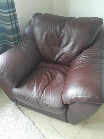 Photo of free Italian leather armchairs (Hoole CH2) #1