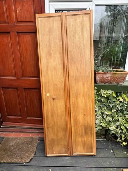 Photo of free Folding doors. (Frizinghall BD9) #2