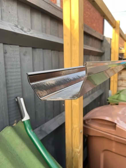 Photo of Short length of guttering (GL52) #1
