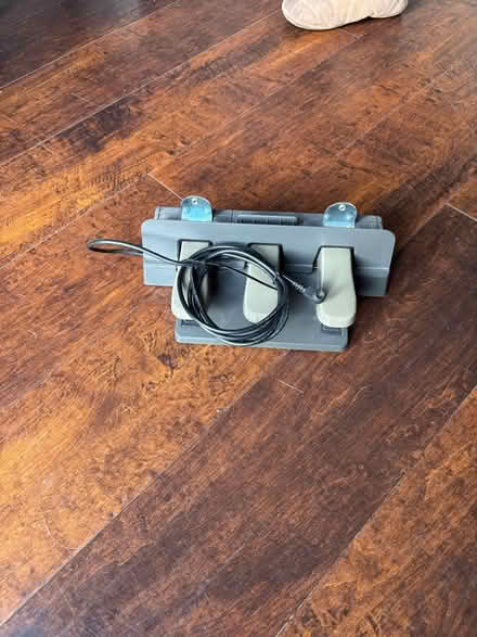 Photo of free Yamaha keyboard pedals (BR3 Beckenham) #1