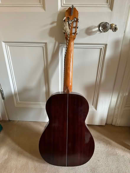 Photo of free guitar (Putney SW15) #2