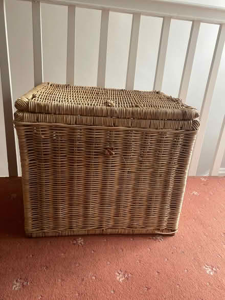 Photo of free Wicker storage basket with lid (Harrogate HG2) #1