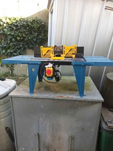 Photo of free Router table /No router (TN39) #1