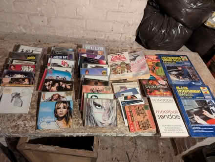 Photo of free CDs and some books (Withdean BN1) #1
