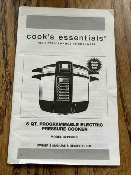 Photo of free Cook’s Essential Pressure Cooker (Woodside & El Camino) #2