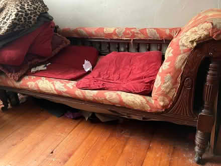 Photo of free Antique Chaise Longue (Blackrock) #1